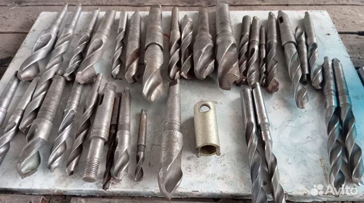 Метчики,Свёрла, Развёртки и плашки СССР