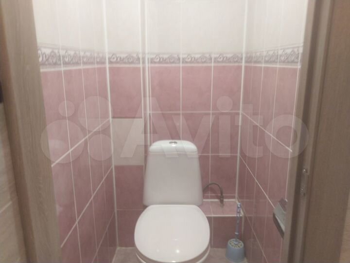 2-к. квартира, 48 м², 1/10 эт.