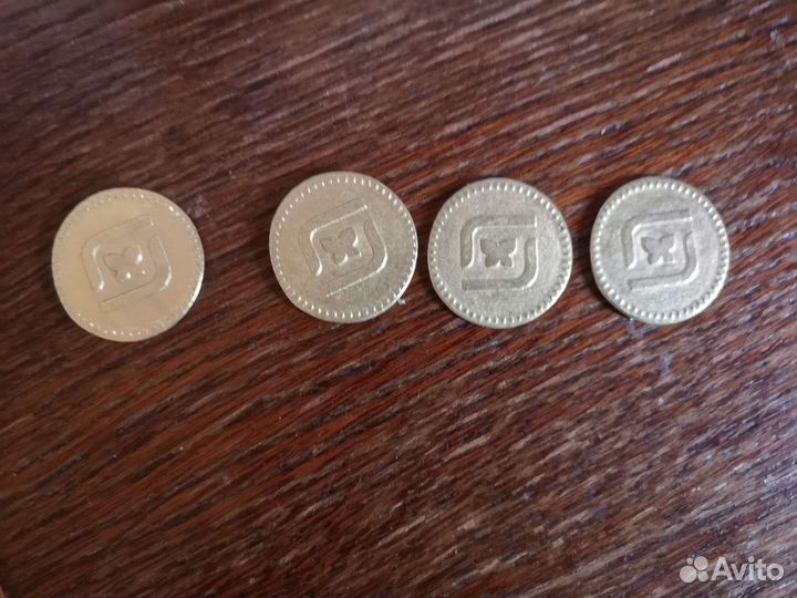 Монеты из магнита