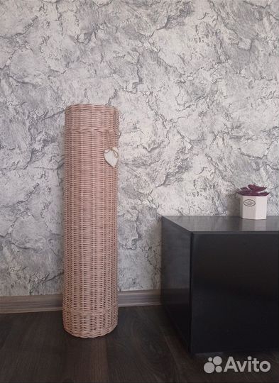 Ваза напольная плетёная