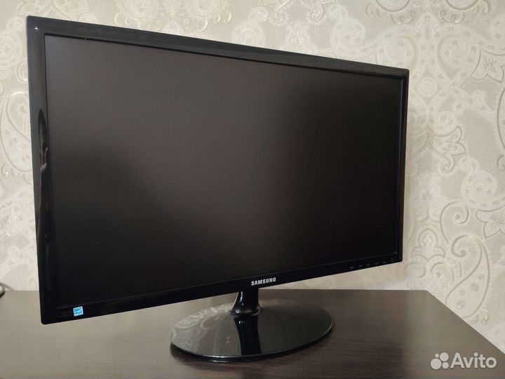 Монитор Samsung 24