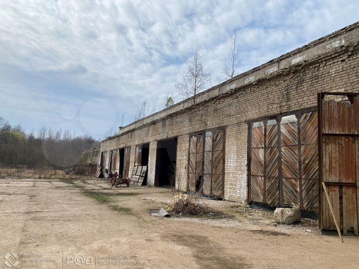Здание автомастерской и з/у