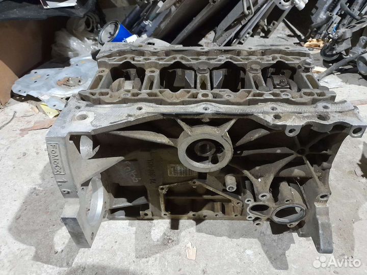 Ford Focus коленвал 1.6 100 лошадка