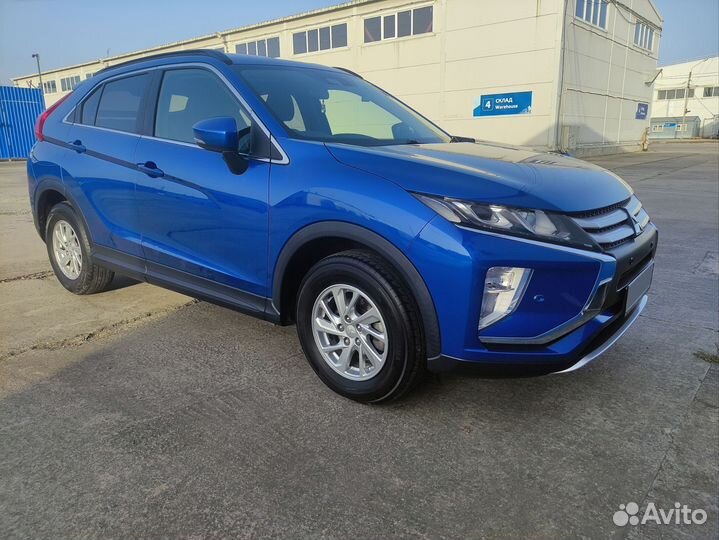 Mitsubishi Eclipse Cross 1.5 CVT, 2018, 83 130 км