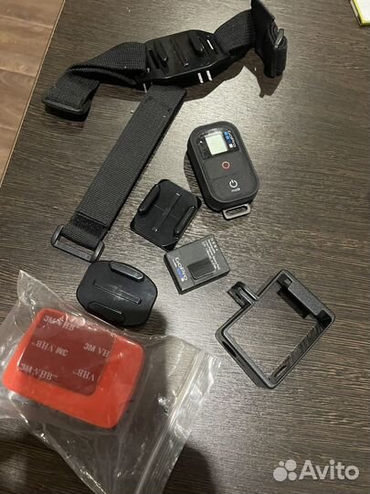 Набор креплений и пульт для gopro