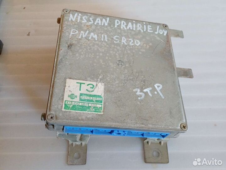 Эбу Nissan Preria joi PNM11 4 WD 2371052R10