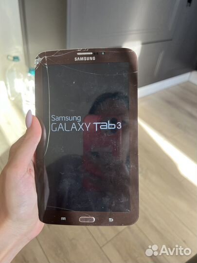 Планшеты Samsung разные на запчасти