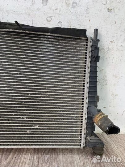 Радиатор двс Ford Focus 2 хетчбэк 5-ти дв. hwda