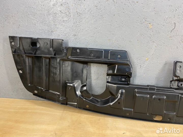 Защита бампера пластиковая передняя Mitsubishi