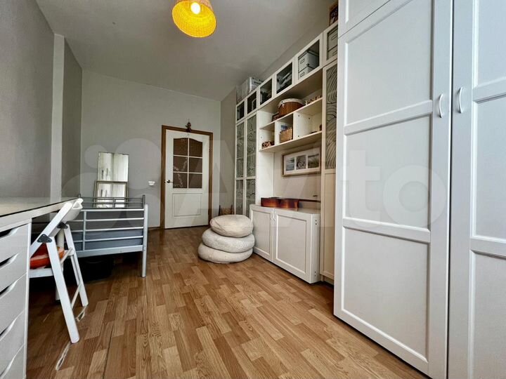 3-к. квартира, 73,4 м², 2/4 эт.