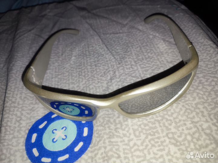 Солнцезащитные очки