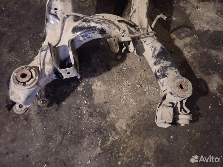 Балка задняя для Infiniti M (Y50) 2004-2010