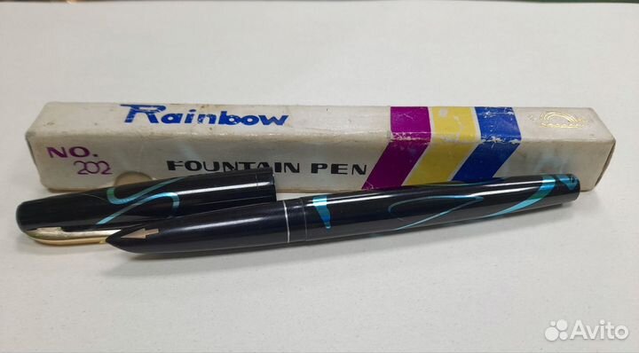 Винтажная красивая перьевая ручка, позолота