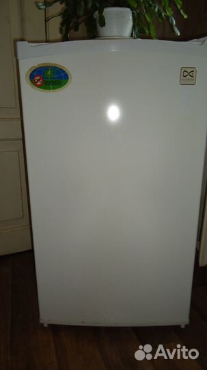 Продаю холодильник дэу