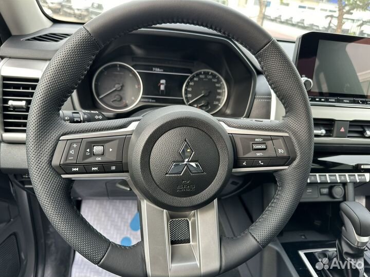 Mitsubishi L200 2.4 AT, 2024, 500 км