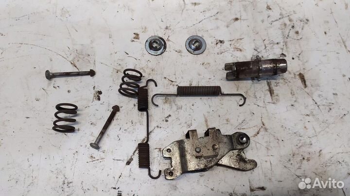 Механизм стояночного тормоза nissan Teana J32 08-1