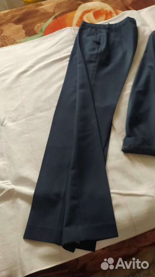 Школьный костюм и брюки