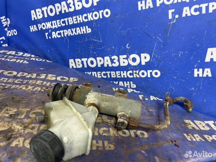 Главный цилиндр сцепления. Iveco Eurotrakker 2005