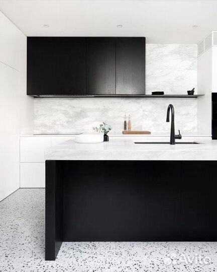 Кухни на заказ. Модель 1765