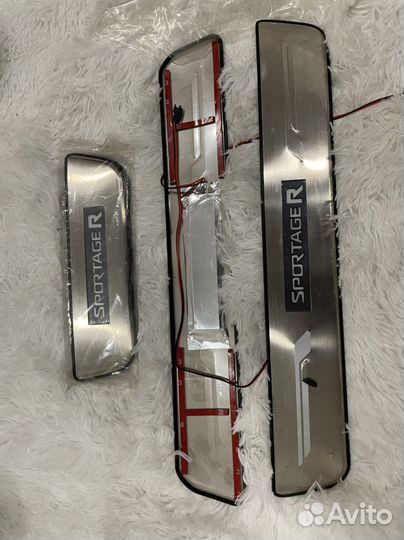 Накладки на пороги kia sportage