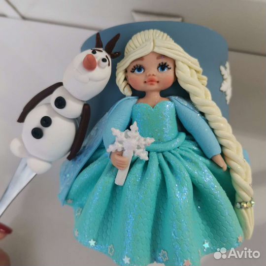 Кружка с декором из полимерной глины