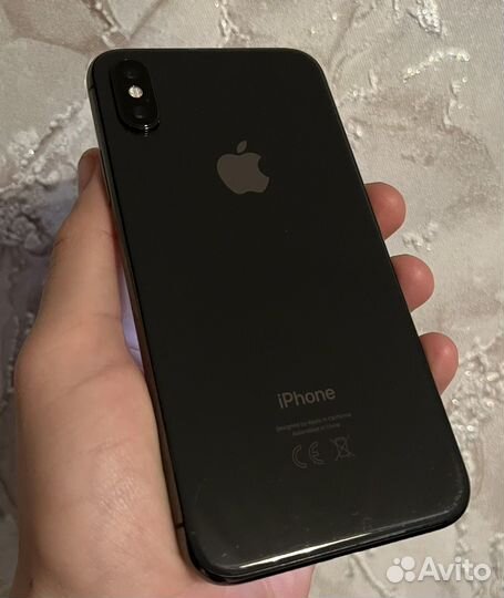 iPhone X, 256 ГБ