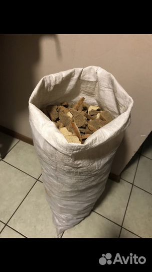 Хлеб на корм животным