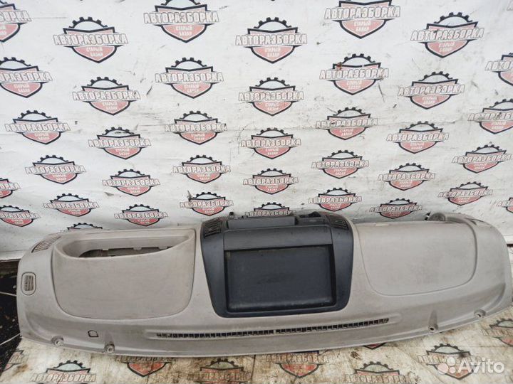 Торпедо Hino Dutro XZU378 N04C 2006