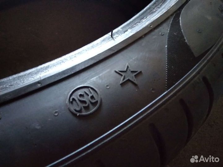 Pirelli P Zero PZ4 245/40 R20 99Y