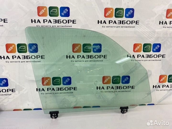 Стекло двери переднее правое Ford Explorer UN150