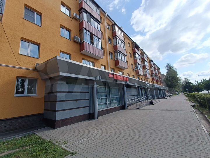 Торговое на пр. Ленина красная линия 180 м²