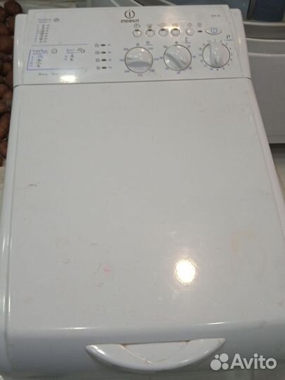 Стиральная машина с вертикальной загрузкой