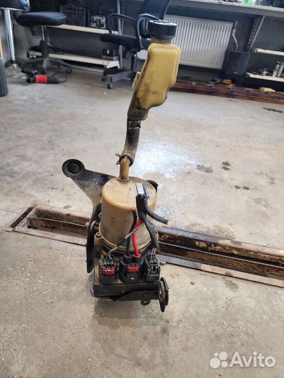 Эгур Mazda 3 BK 2.0 гидроусилитель