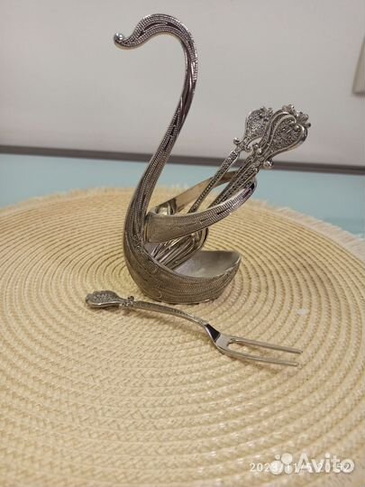 Вилки десертные