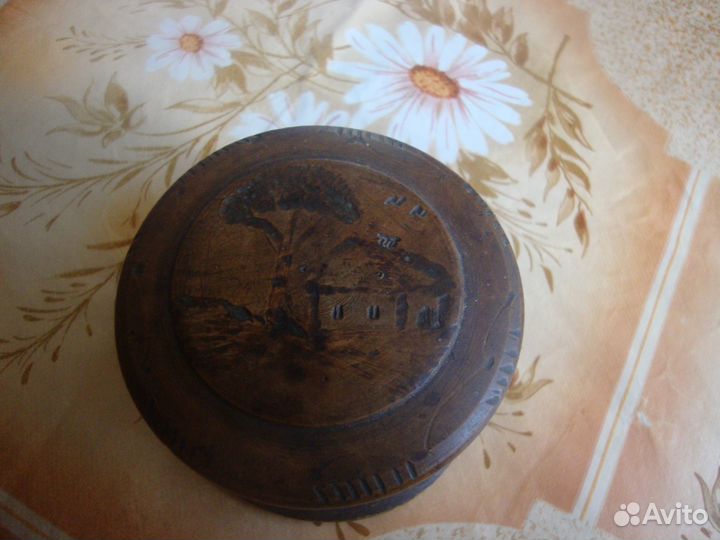 Шкатулка дерево