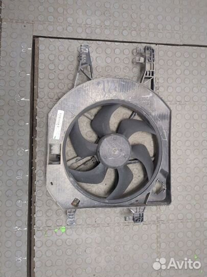 Вентилятор радиатора Opel Vivaro, 2010