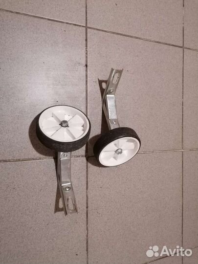 Боковые колеса для детского велосипеда