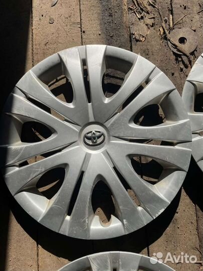 Колпаки r16 toyota оригинальные