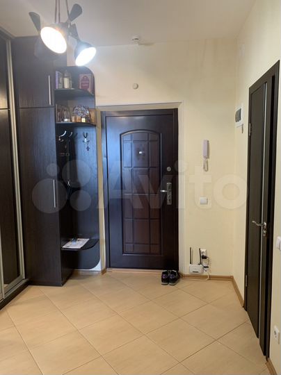 2-к. квартира, 55 м², 13/18 эт.