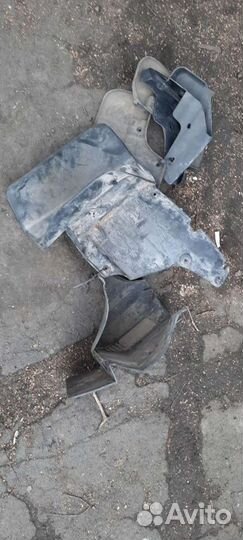 Брызговики lexus LX 470