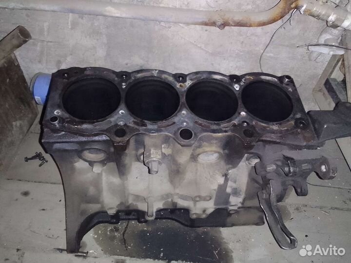 Головка блока целиндров 3-S GE тоета карина ед