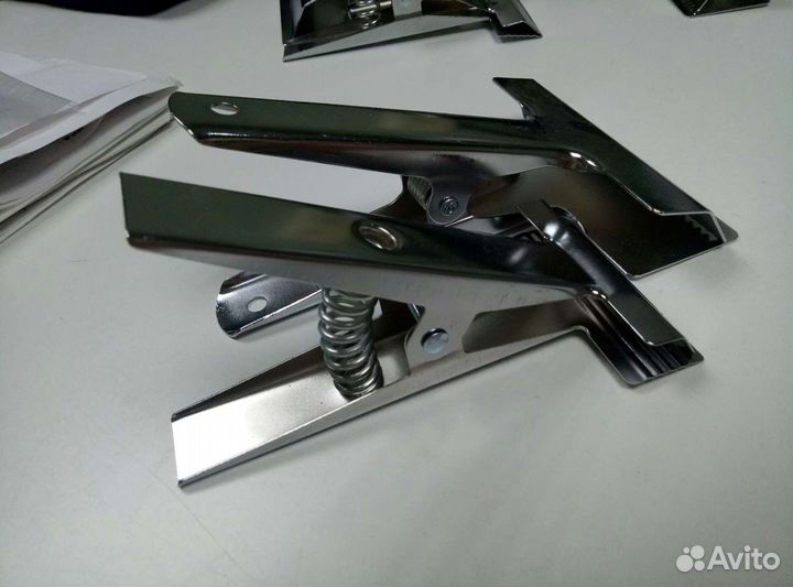 Зажим для тканиприщепка