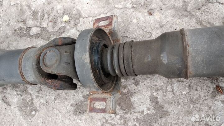 Вал карданный Mercedes-Benz W140