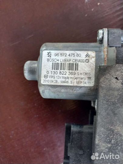 Стеклоподъёмник передний правый Пежо 308