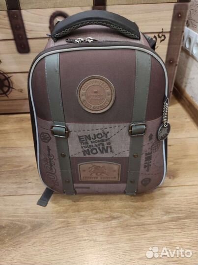 Продается рюкзак для школьника