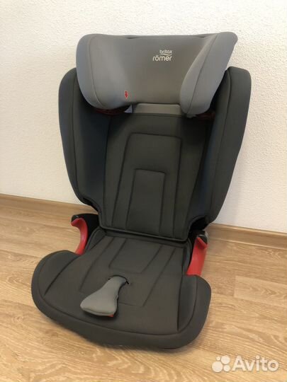 Автокресло Britax Romer Kidfix 2 r Storm Grey