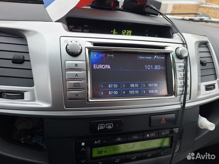 Автомагнитола штатная Хайлюкс 2012