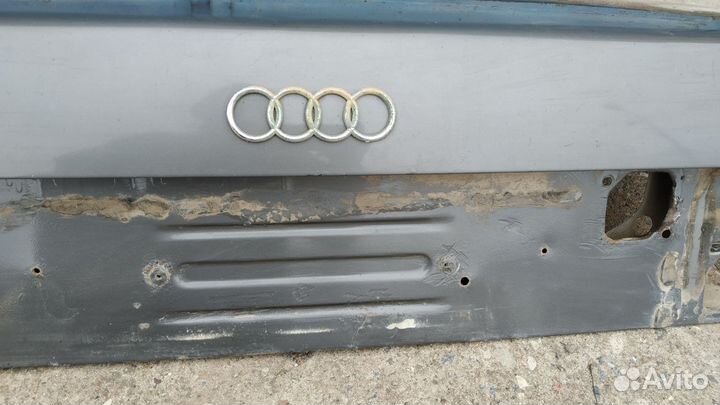 Крышка багажника Audi 100 C3
