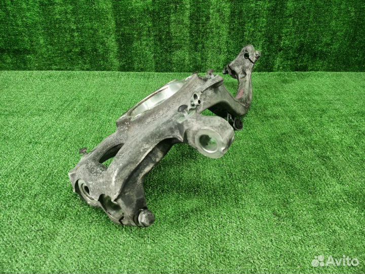 Кулак поворотный передний правый Audi Q5 8R