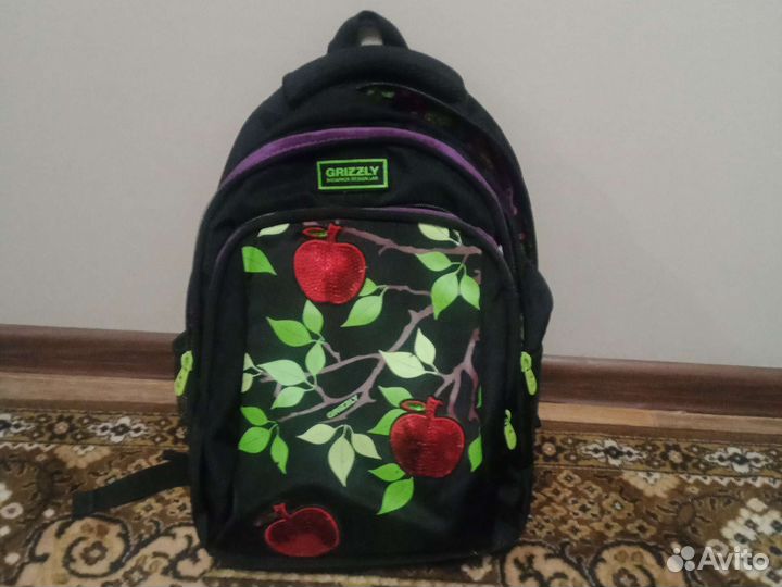 Рюкзак grizzly. состояние нового